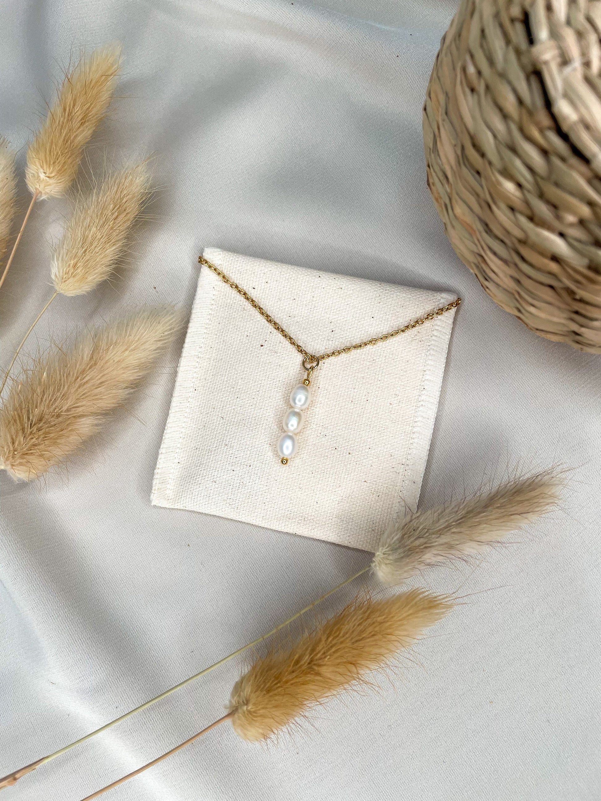 Kette mit Perlenanhänger – Aurélie Jewelry